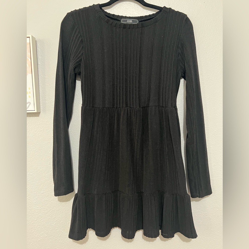 NWOT Girl’s Dress